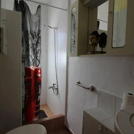 Casita Con Piscina Comunitaria *