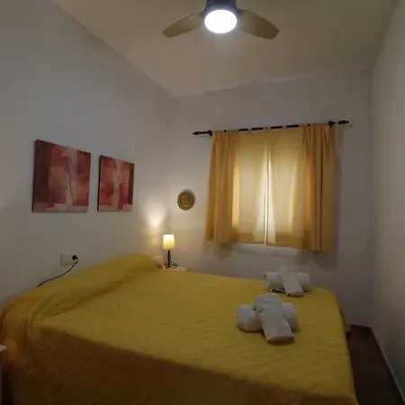 Casita Con Piscina Comunitaria La Nucia