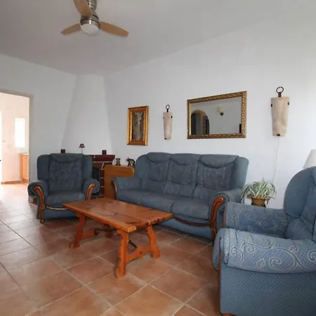Casita Con Piscina Comunitaria